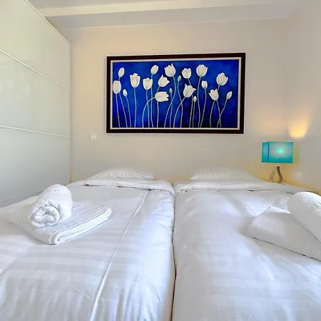 Pradignac - Beautiful 2 Bedroom Center Of קאן